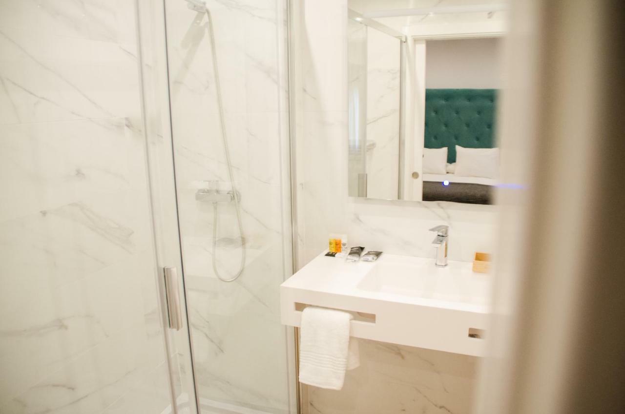 Apartament Acetres 5 Boutique Sewilla Zewnętrze zdjęcie